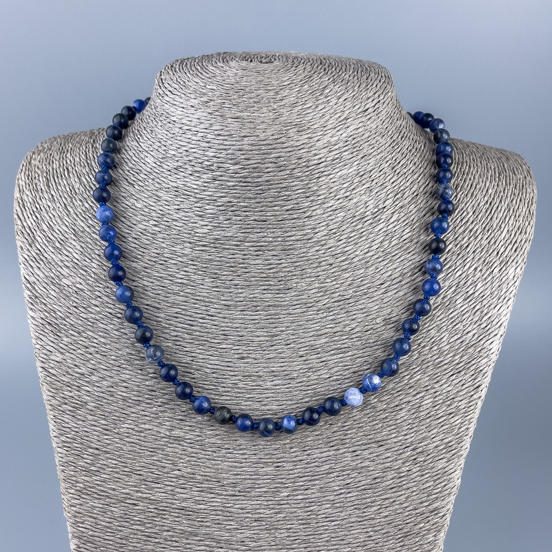 Necklace of natural sodalite with smooth beads 6mm diameter ±, length 48cm ±