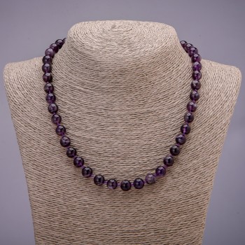Amethyst bead necklace with smooth round beads, diameter 8 (±) mm, length 45 cm