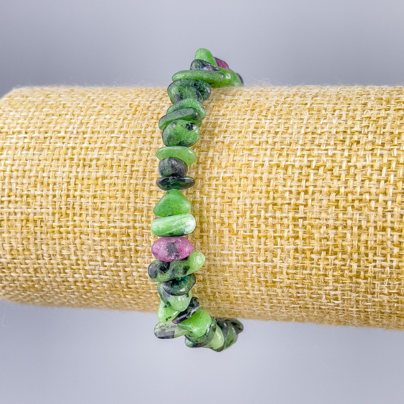 Zoisite Bracelet natural stone碎 chip, diameter 8x4mm+-, length 18cm (stretch)