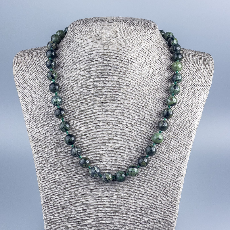 Natural stone Jasper necklace Oceanic Jasper smooth round bead, diameter 10.5 mm ±, length 50 cm ±