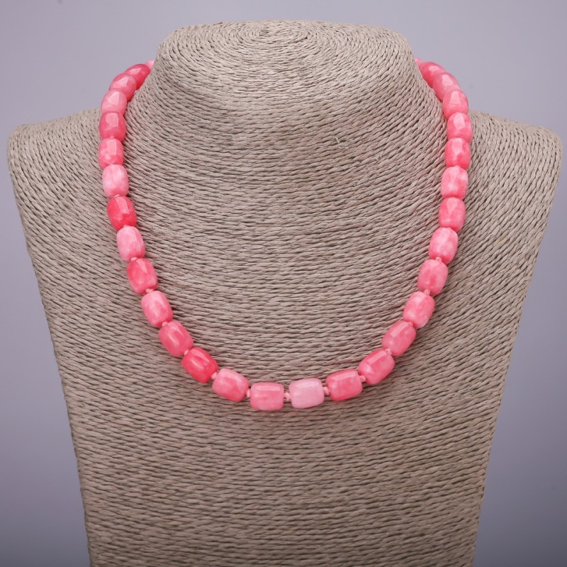 Bead Necklace Rhodonite, faceted barrel beads, diameter 9×11 (±) mm, length 45 cm