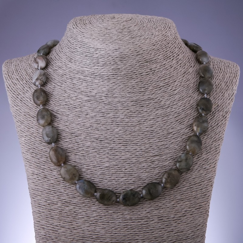 Labradorite Necklace with natural stone, oval bead 16×12 mm, length 49 cm
