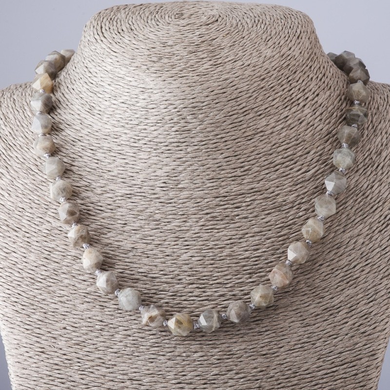 Necklace of Labradorite eight-sided beads, 45 cm length, 7-8 mm diameter