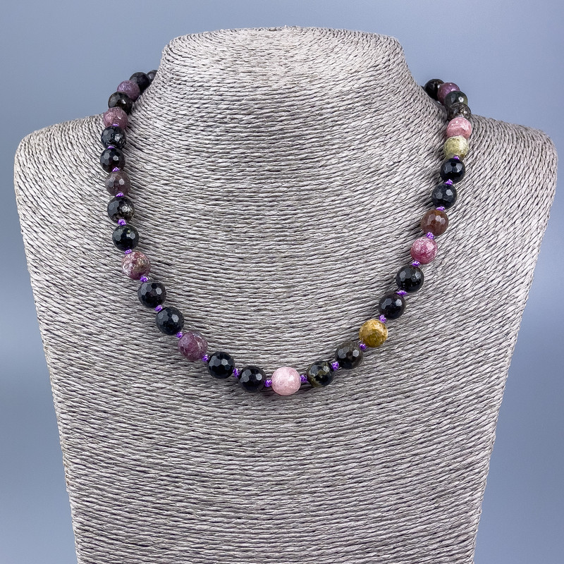 Necklace of Natural Stones Turquoise? Wait