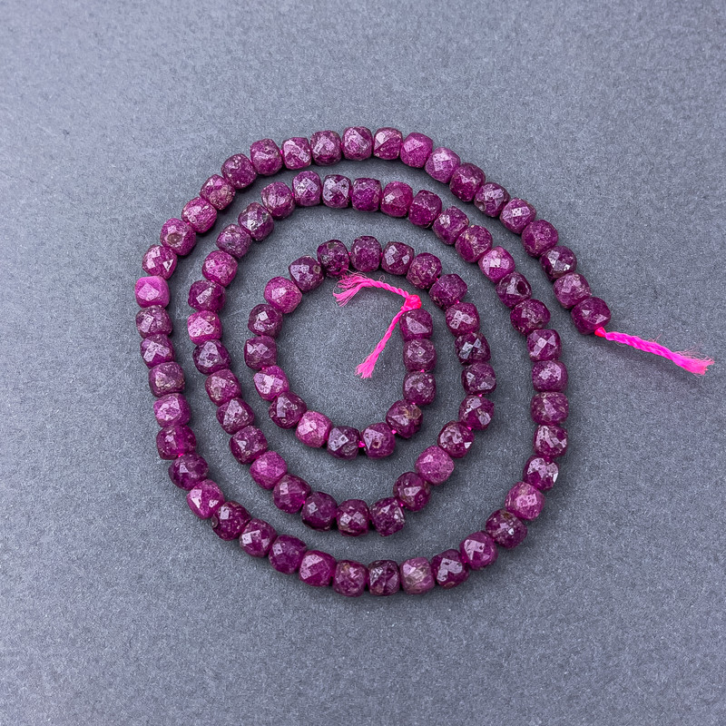 Ruby Beads Natural Gemstone Faceted Cube on Thread, 4x4 mm diameter, length 39 cm