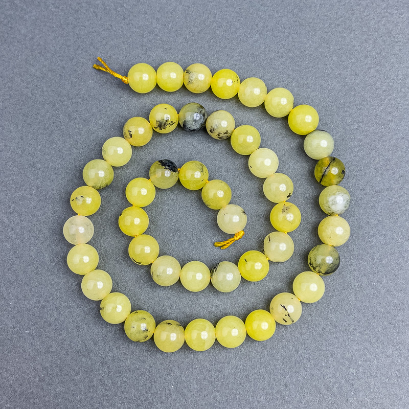 Yellow Turquoise Beads smooth round 8.5 mm on thread 38 cm+