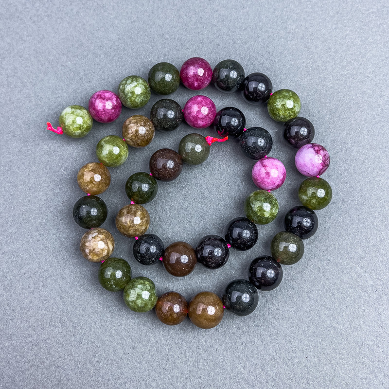 Natural Tourmaline Beads, smooth round beads, diameter 10.5 mm ± on thread, length 37 cm+