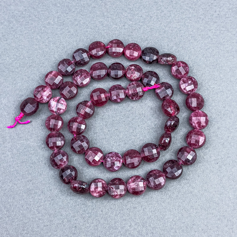 Tourmaline Rubellite Beads natural stone, faceted coin-shaped, 8×5 mm dia. ± on thread, length 37 cm ±