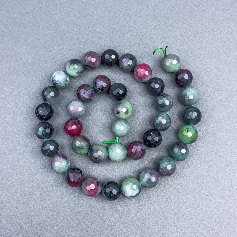 Zoisite Beads natural stone faceted sphere, diameter 10 mm± on thread, length 39 cm+