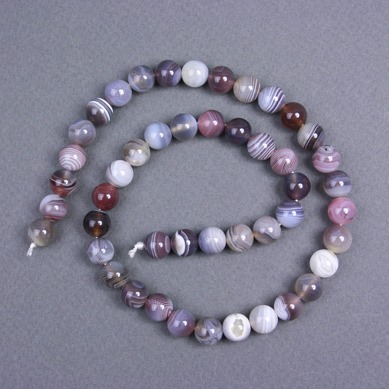 Botswana Agate Beads, natural stone, smooth round beads 8.5 mm ± on thread, length 39 cm+
