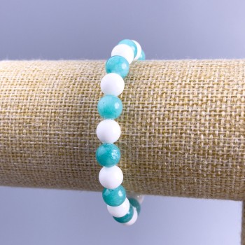 Bracelet Jadeite, White Agate (acrylic artificial), 8mm smooth round beads on elastic, length 18cm+