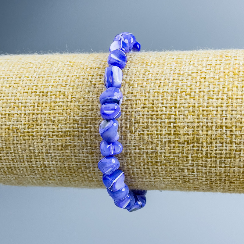Bracelet, Purple Mother-of-Pearl, faceted beads, 8x6mm diameter +-, length 18cm (stretch)