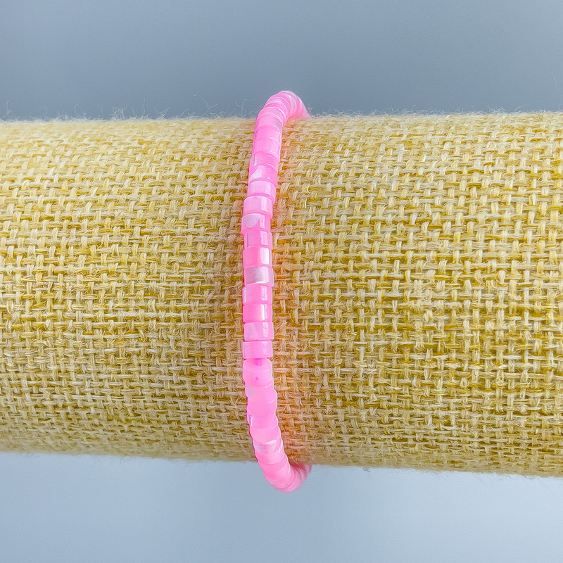 Bracelet Pearl with Pink-Tinted Mother-of-PPearl discs, diameter 4×2mm, length 18cm (stretch)