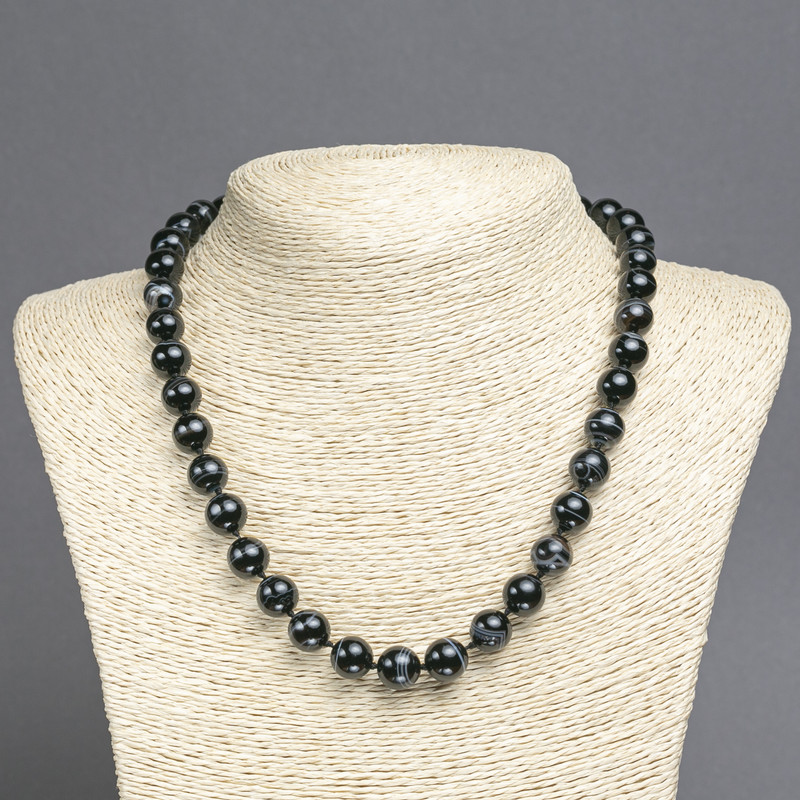 Agate Bead Necklace with Smooth Round Beads 10mm Diameter, Length 45cm