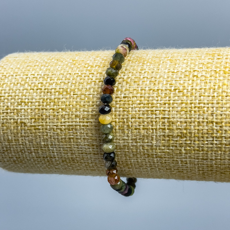 Natural tourmaline bracelet, faceted rondelle beads, 5×3 mm, stretchy 18 cm