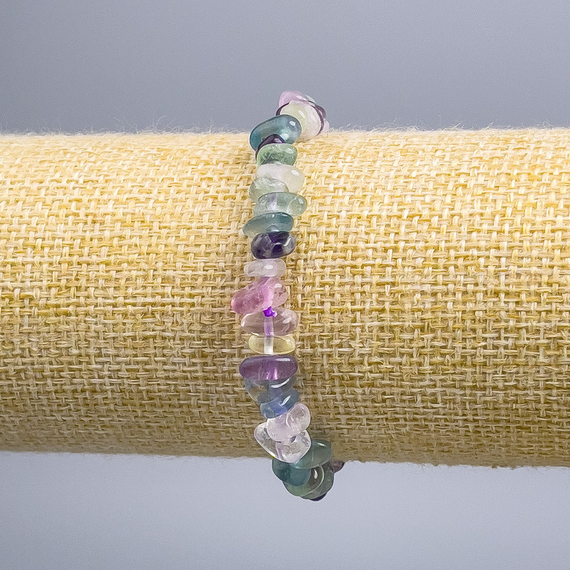 Fluorite fragment bracelet, diameter 9x5(±)mm, length 18cm (stretch)