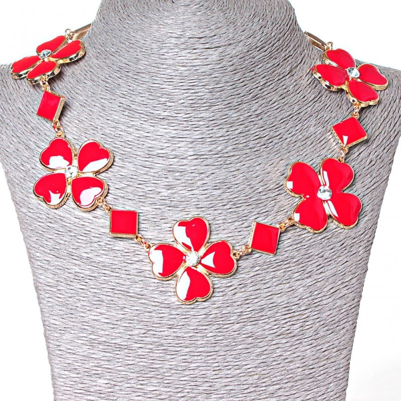 Necklace with Diamonds Diamonds? Wait no: Translate properly.