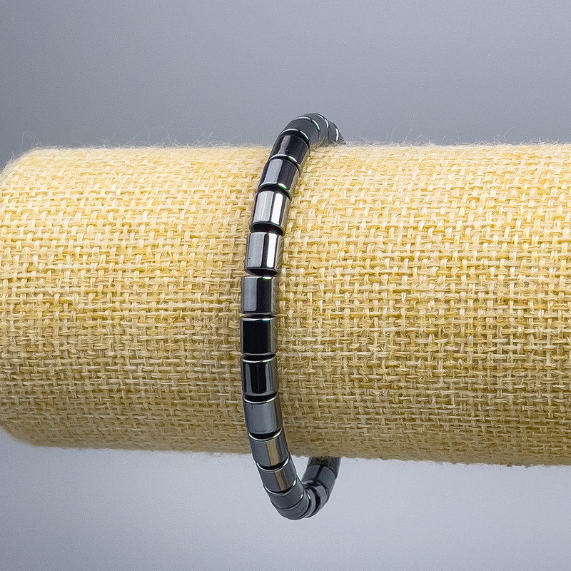Hematite Cylinder Bracelet, 6×6 mm Ø, 18 cm length (stretch)