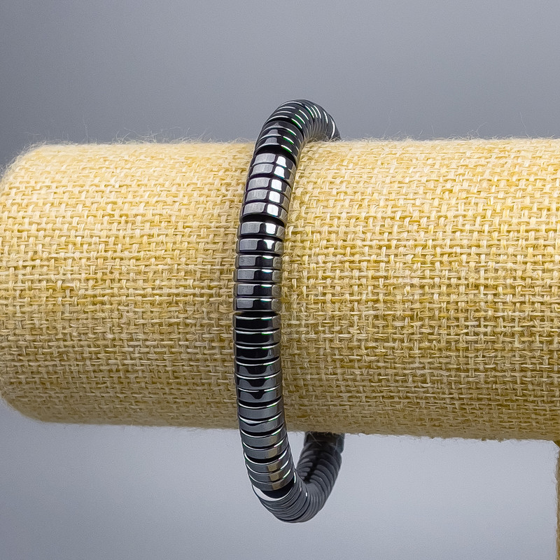 Hematite Disc Bracelet, diameter 8x2mm ±, length 18cm (stretch)