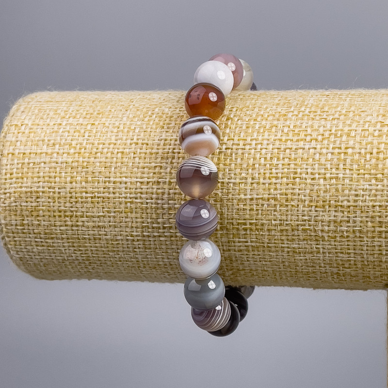 Bracelet made of Botswana agate natural stone, smooth round beads 10+-mm diameter, length 18cm stretch