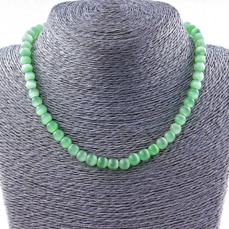 Cat's Eye bead sphere 8mm green, length 40cm