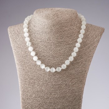 Cat’s Eye Necklace White Pearl Smooth Bead, diameter 10mm, length 45cm