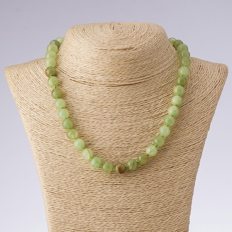 Necklace of natural Onyx smooth beads, length 45 cm, bead diameter 10 mm