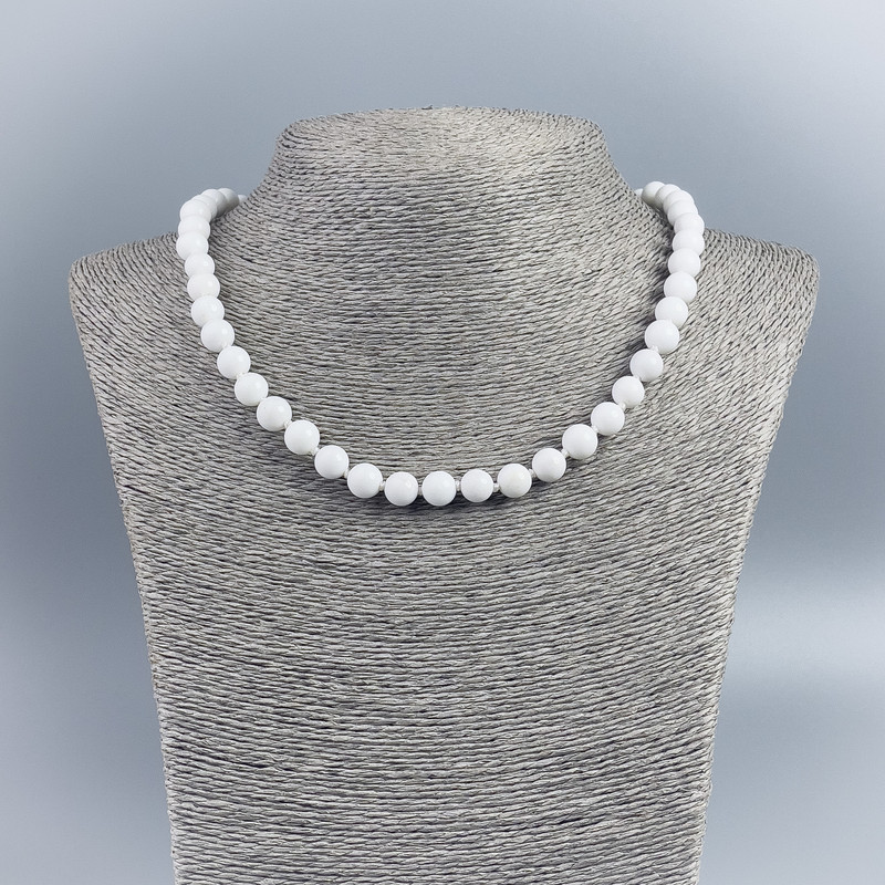Agate Beads White (pressed) Smooth Sphere, diameter 8mm±, length 45cm±