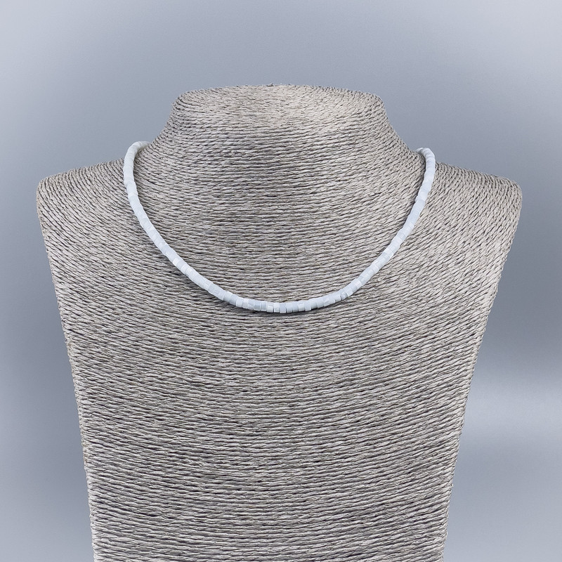 Natural Mother-of-Pearl Choker Necklace (tinted) cool white smooth rondelle, diameter 4x2mm+/-, length 48cm+
