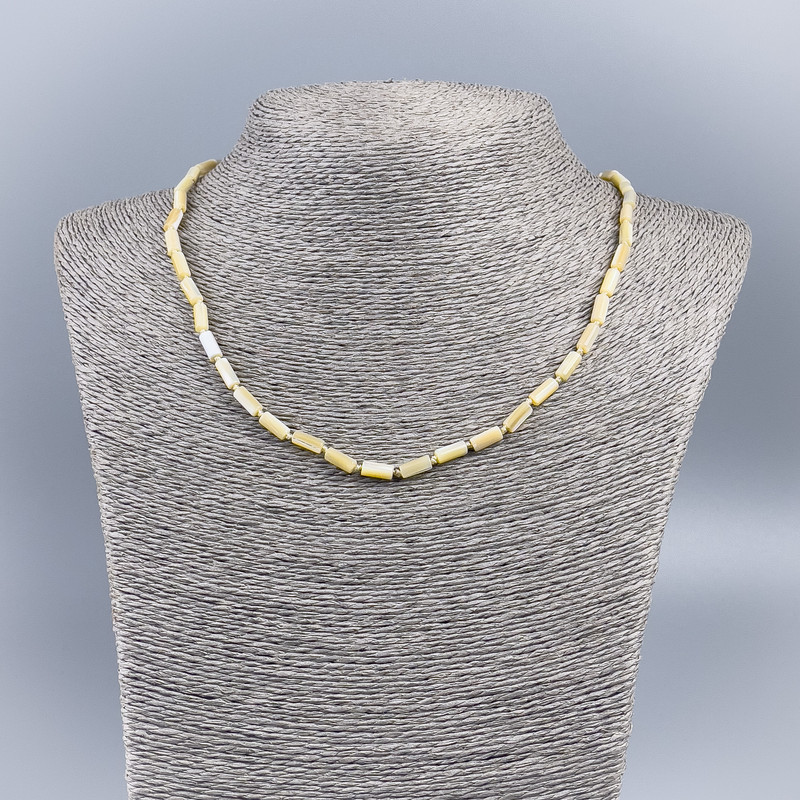 Natural Beige Mother-of-P Pearl Bead Necklace Cylindrical, diameter 4x8mm, length 50cm