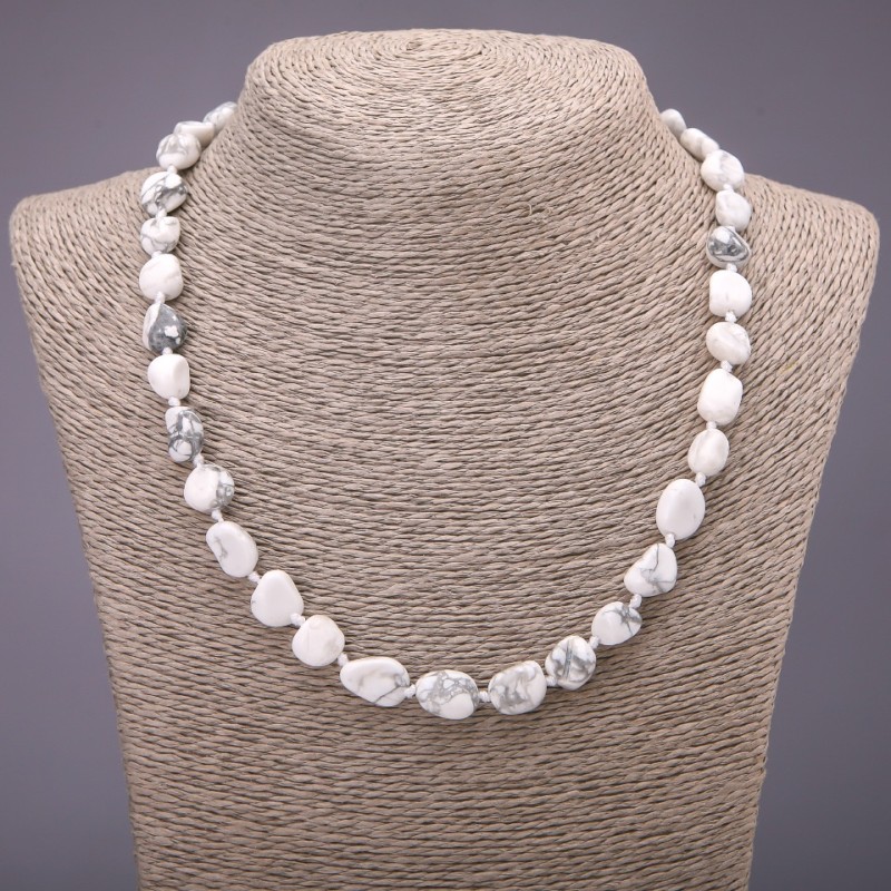 Natural Chalcedony Necklace Beads, faceted, diameter 9×11 mm (±), length 48 cm