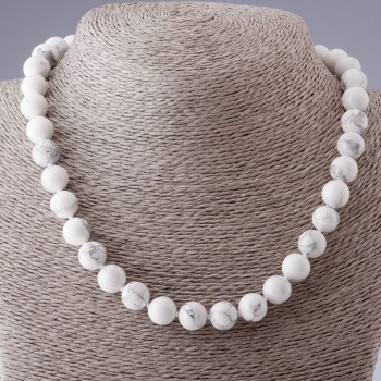 Chalcedony necklace smooth round beads, diameter 10(±)mm, length 45cm