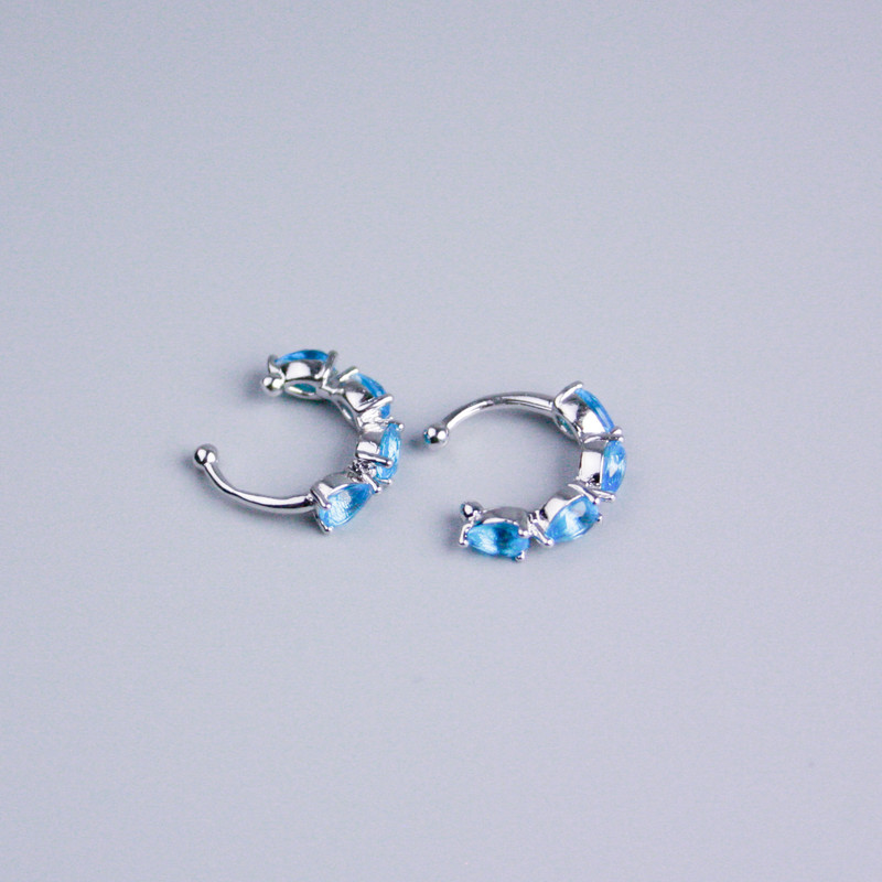 Xuping Rhodium Ear Cuff with Blue Rhinestones 13x3mm +