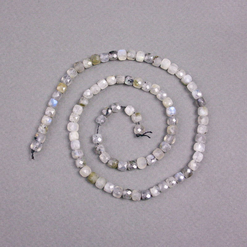 Labradorite Beads on Strand, Natural Stone Faceted Cube, Diameter 4x4mm+/-, Length 39cm+