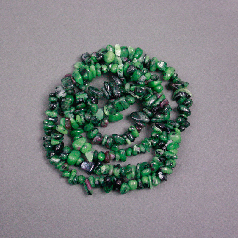 Beads on Fishing Line Zoisite Chips, Diameter 7x6x3mm+-, Length 80cm+