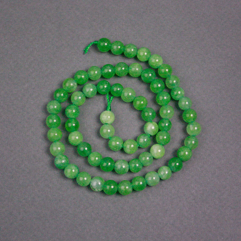 Nephrite Beads on Thread Smooth Round, Ø 6.5mm ±, Length 39cm ±