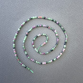 Beads on Thread Zoisite Natural Stone Cube, diameter 2.3x2.3mm+/-, length 39cm+