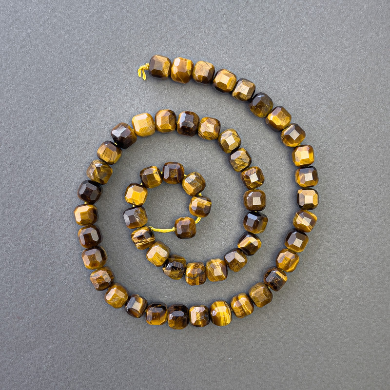 Tiger Eye Beads, natural stone faceted cube, diameter 7x7mm+-, length 39cm+- on a strand