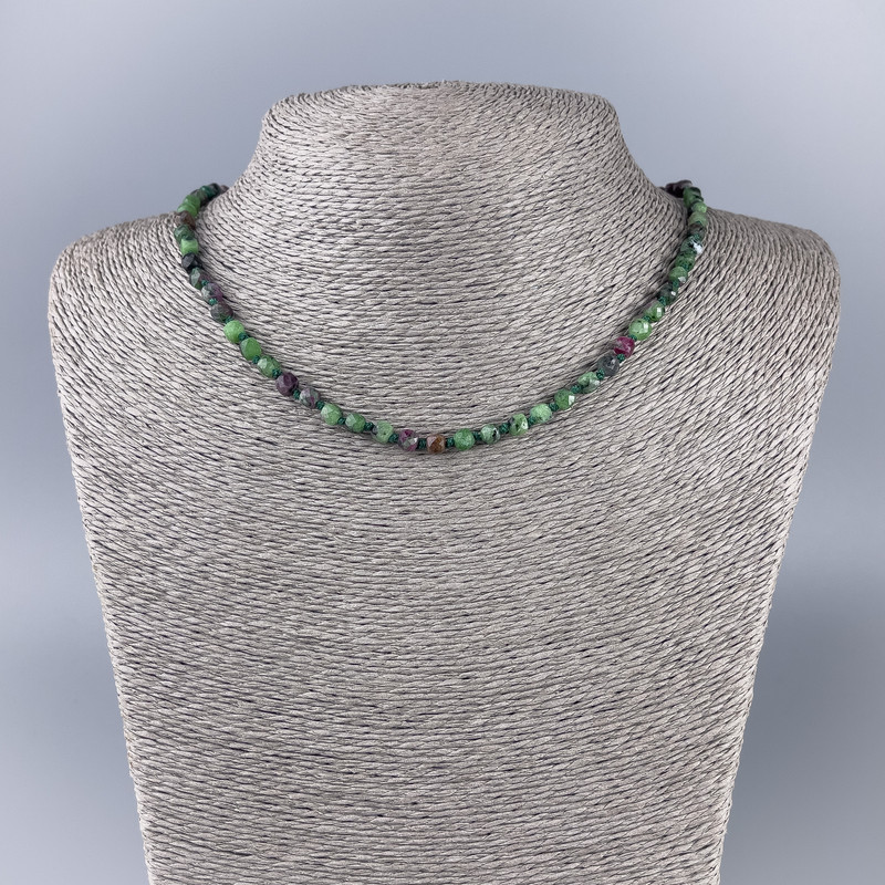 Necklace Zoisite natural stone faceted cube, diameter 4x4mm+-, length 50cm+