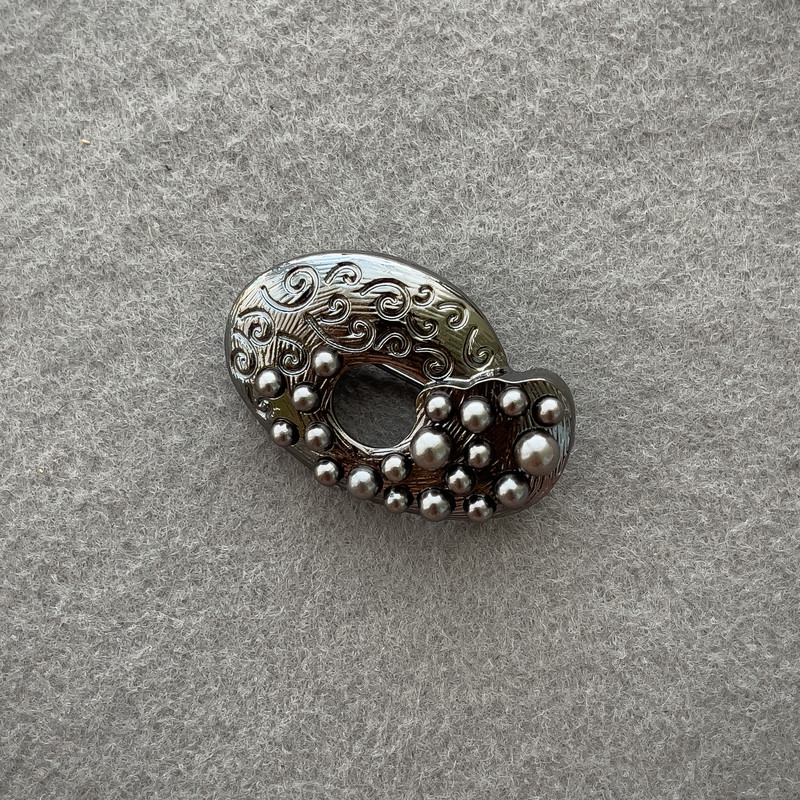 Accent Brooch with Grey "Pearls", Dark Silver-Tone Metal, 40x25mm+