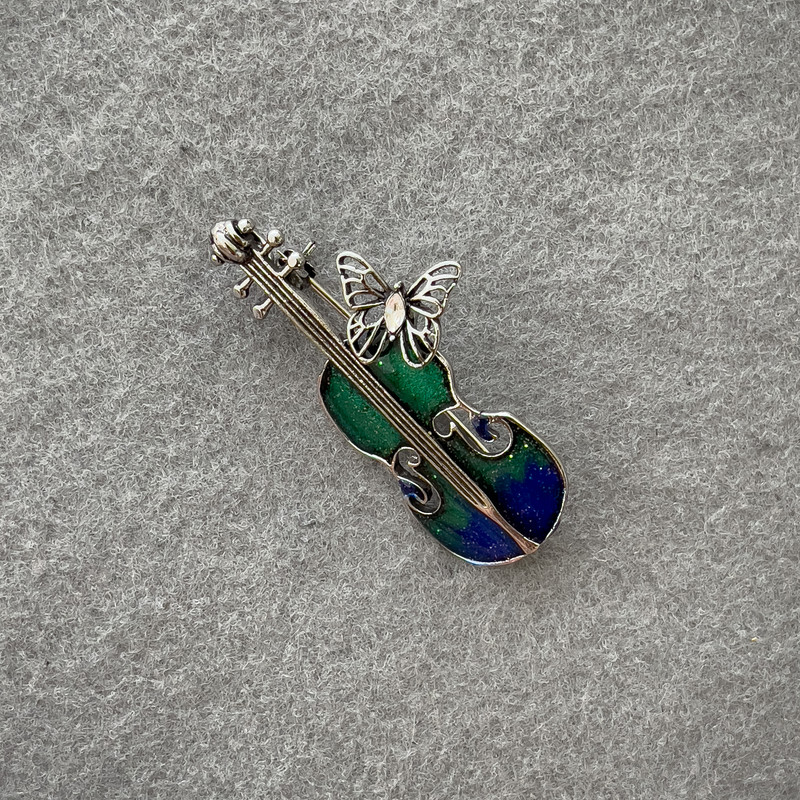 Violin Brooch, light blue and blue enamel with sparkles, silver-tone metal, 47x24mm+