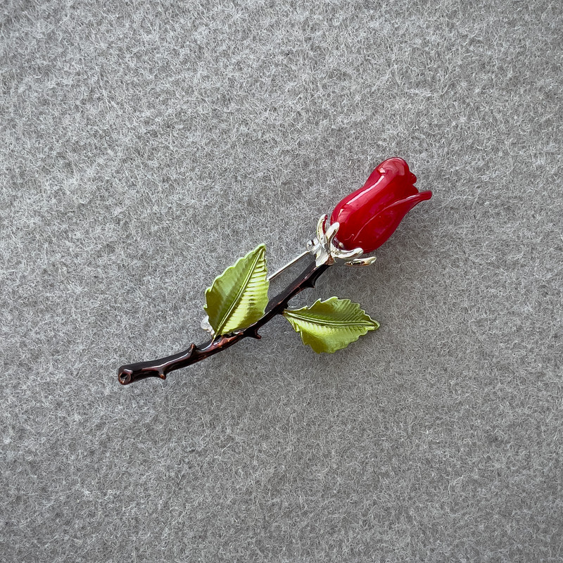 Brooch Red Rose Enamel Silver-toned Metal 60x26mm+