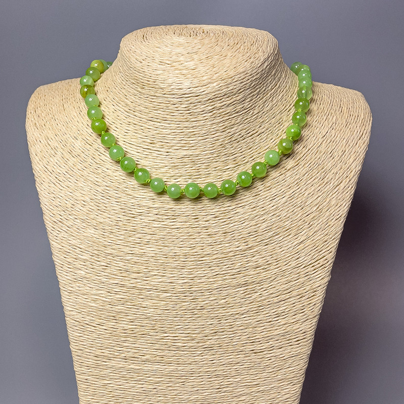 Onyx Necklace (pressed) smooth round beads, diameter 8.5mm+-, length 47cm+