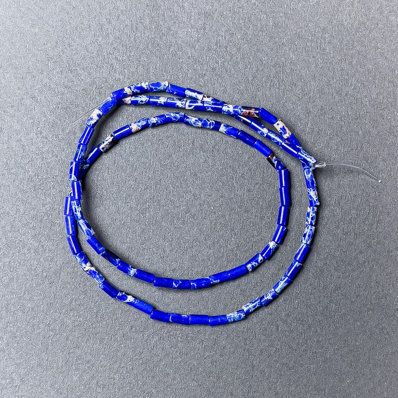 Variscite Beads Blue (pressed) chip, diameter 2x4mm+/-, length 38cm+/- on fishing line