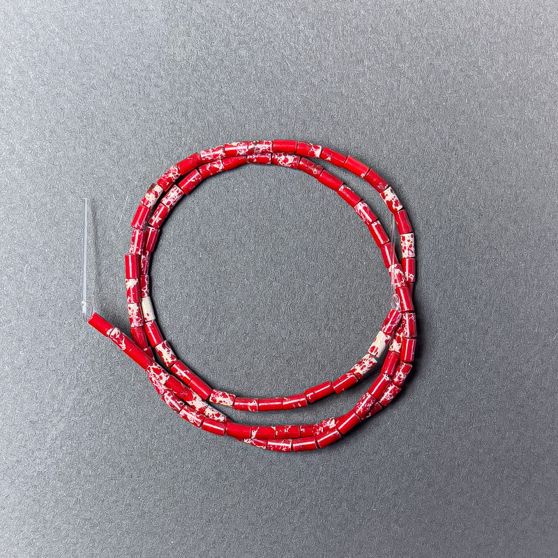 Variscite Beads Red (pressed) chip, diameter 2x4mm+/-, length 38cm+/- on fishing line