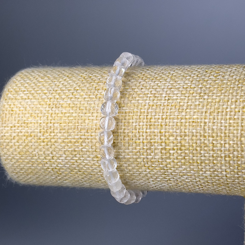 Rock Crystal Bracelet, Natural Stone Faceted Cube, Diameter 5.5mm+-, Length 18cm (Stretch)