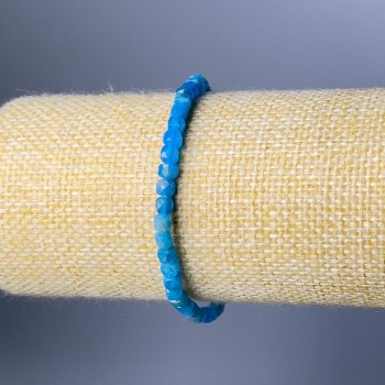 Apatite Bracelet, Natural Stone Faceted Cube, Diameter 5mm+/-, Length 18cm (Stretch)