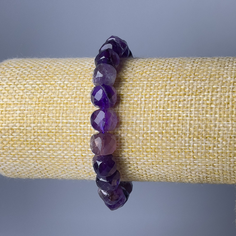 Amethyst bracelet natural stone faceted cube, diameter 9mm±, length 18cm (stretch)