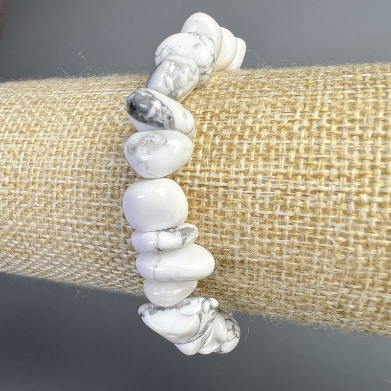 Cacholong Bracelet natural stone tumbled, diameter 12x7mm+-, length 18cm+- (stretch)