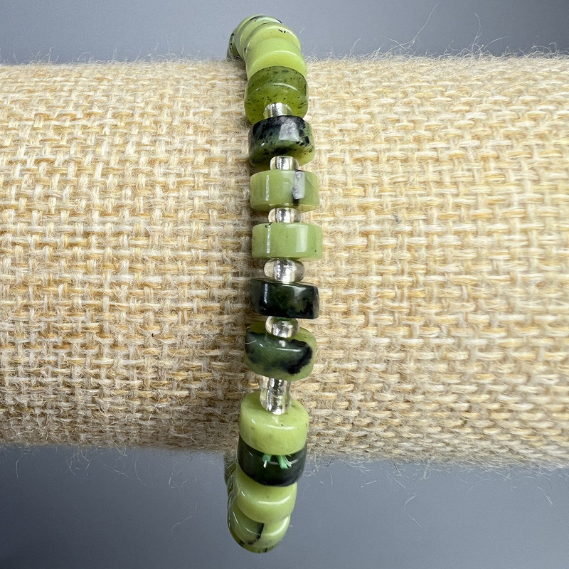 Canadian Jadeite Bracelet, Natural Stone Disc, Diameter 6x3mm+/-, Length 18cm+/- (Stretch) with Seed Beads